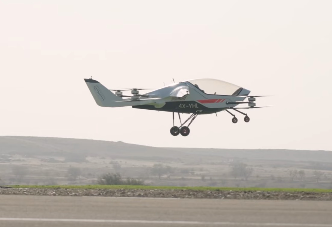 AIR ONE's flight in December 2022.